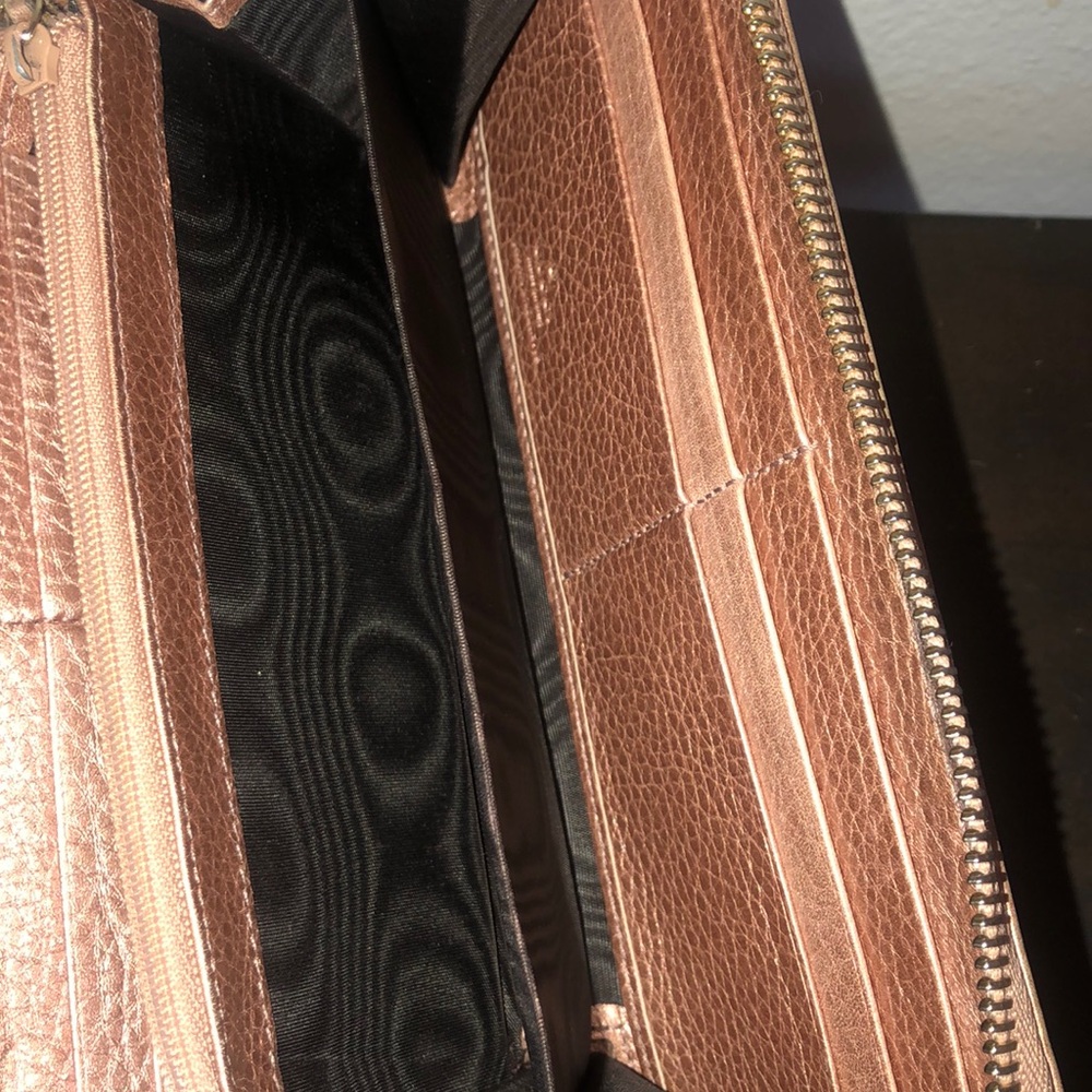 Authentic Gucci Long Wallet - Picture 10 of 14